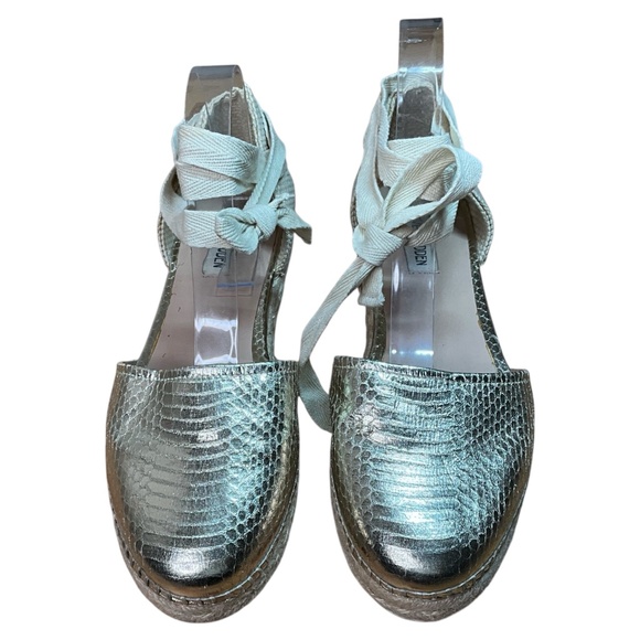 STEVE MADDEN Espadrille Flats Man Made and Genuine Leather Combo Sz 9.5 - Picture 4 of 10